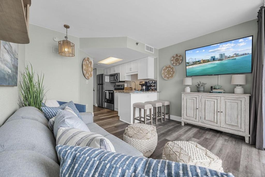 Direct Oceanfront- King Bedroom- Amazing Views/Pools/Hot Tubs/Beach Access/Golf Μιρτλ Μπιτς Εξωτερικό φωτογραφία