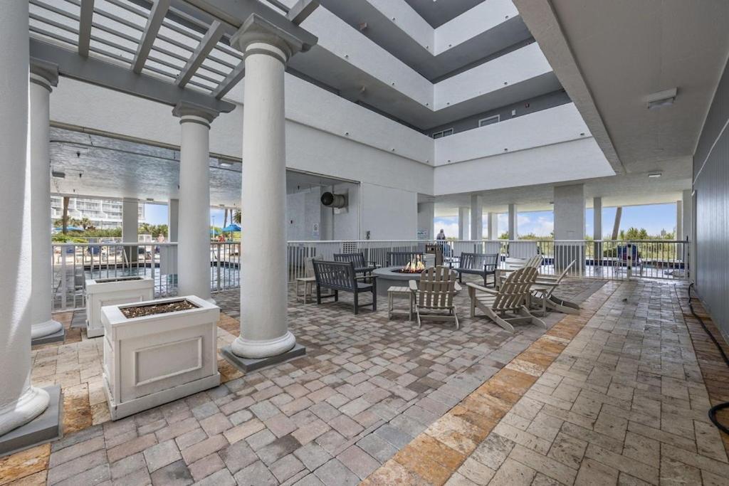 Direct Oceanfront- King Bedroom- Amazing Views/Pools/Hot Tubs/Beach Access/Golf Μιρτλ Μπιτς Εξωτερικό φωτογραφία